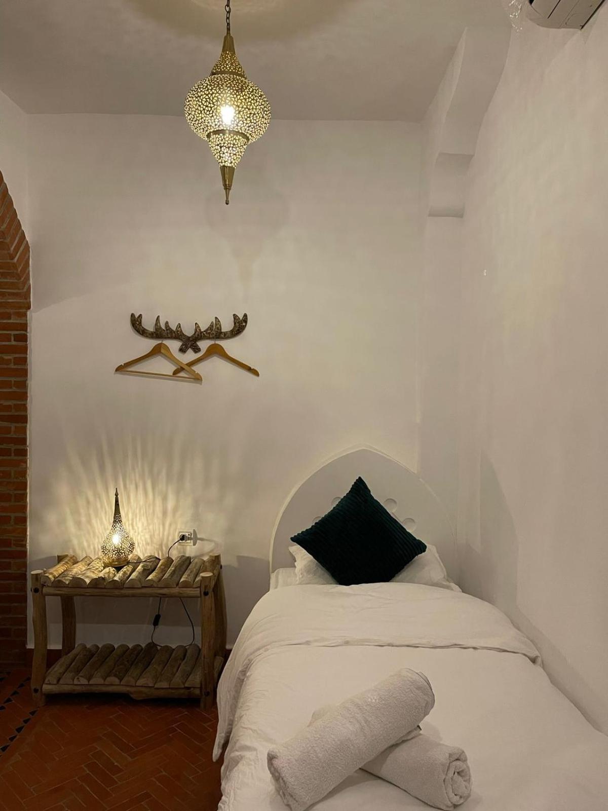 Hotel Riad Bab Mahruk Xauen Exterior foto